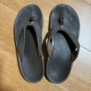 OluKai Ohana Women’s Beach Flip Flops Dark Java Size 8